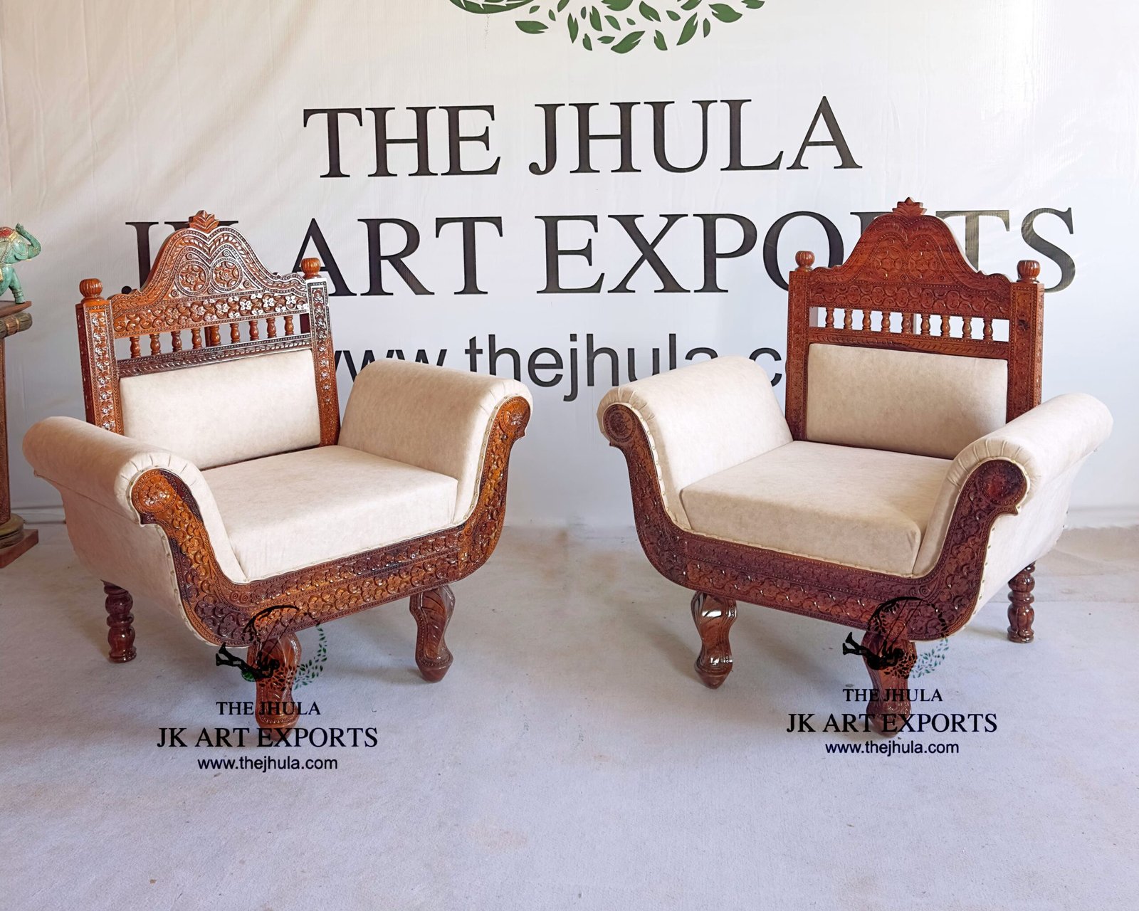 CHAIR WITH TABLE - Image 2