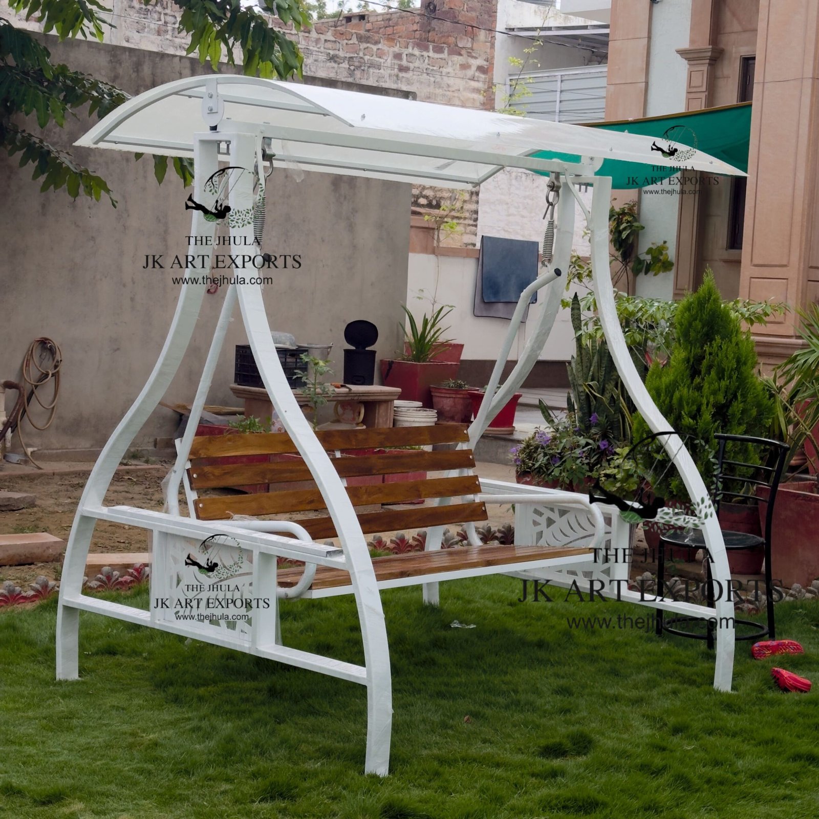 GARDEN SWING -1